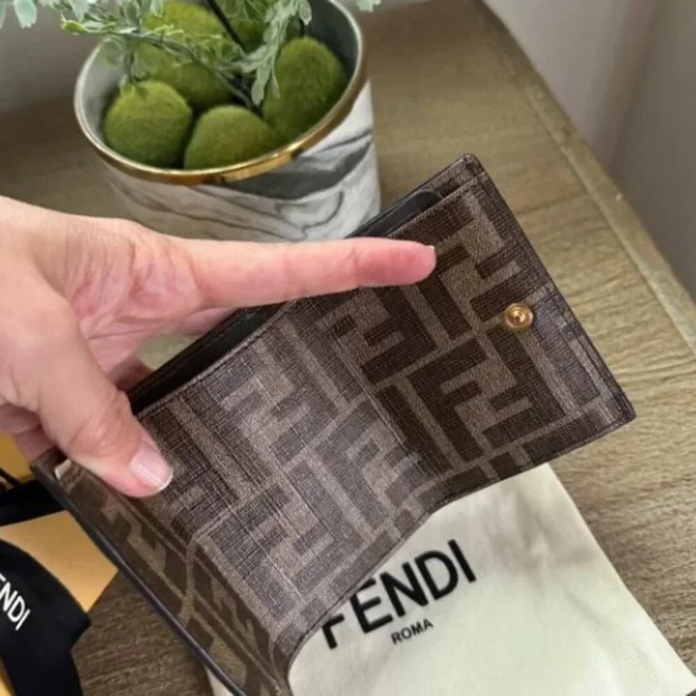 Authentic Fendi Micro Trifold Wallet Limited Edition Multicolor Print - Picture 4 of 8